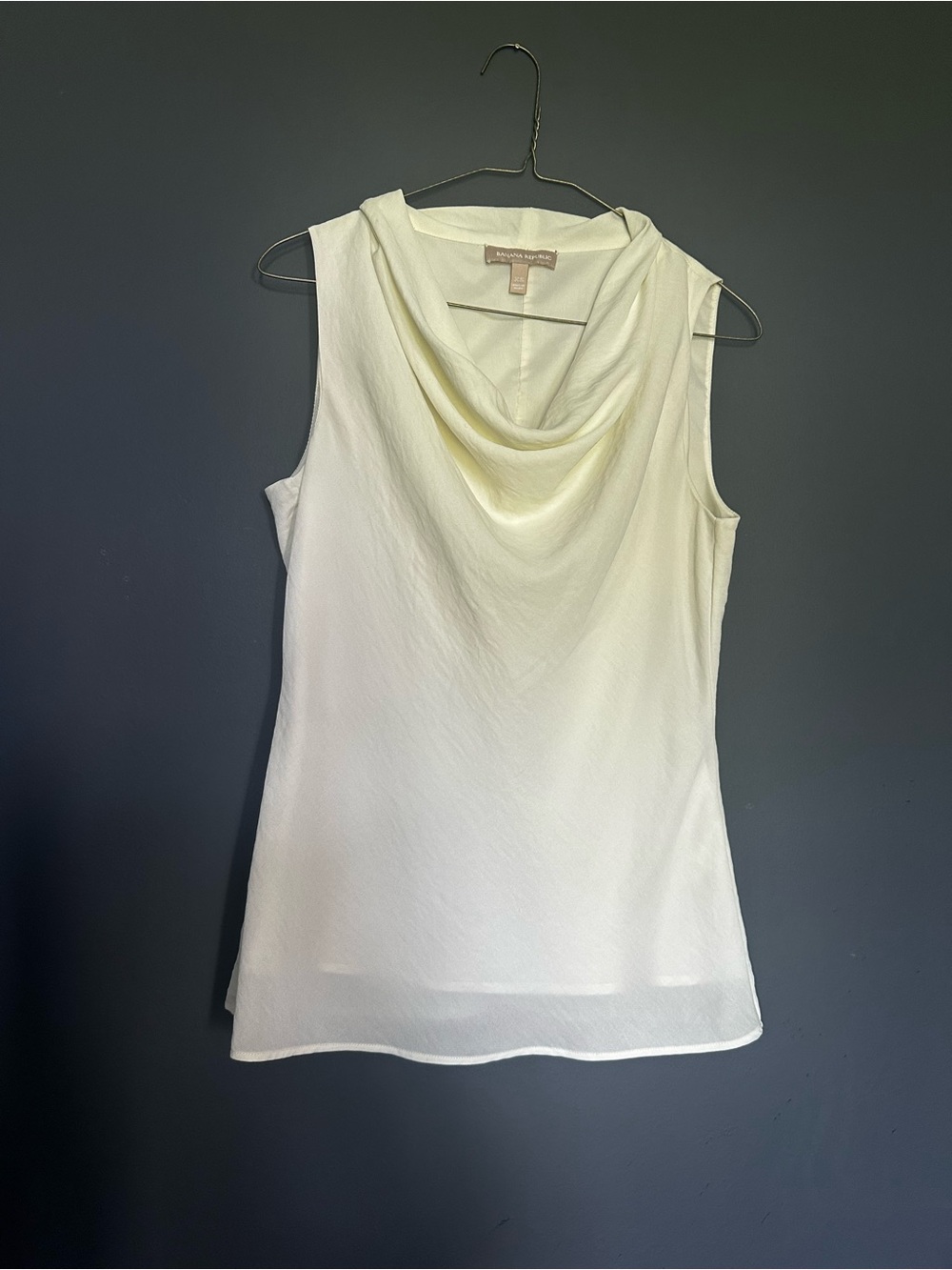 Banana republic Sleeveless Draped Neck Shell Top - Cream